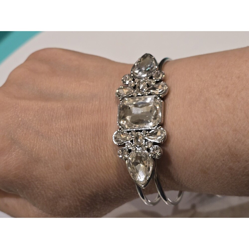 Silver Tone Clear Rhinestone Statement Bangle Bracelet Hinged Clasp #1093